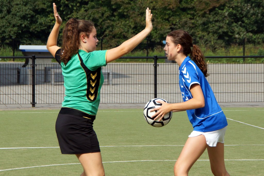 Korfbal C2  20 september-025.JPG